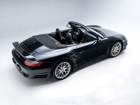 Used 2011 Porsche 911 Turbo AWD/4WD image 8