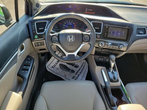 Used 2015 Honda Civic Hybrid Sedan image 10