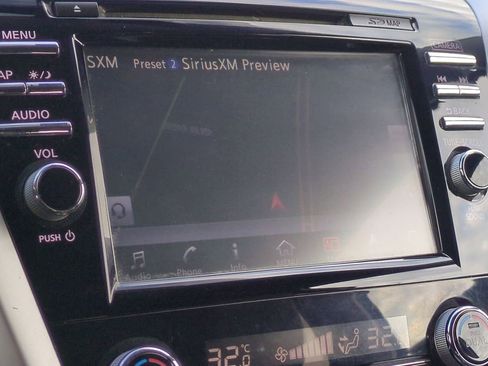 Used 2018 Nissan Murano Platinum image 27