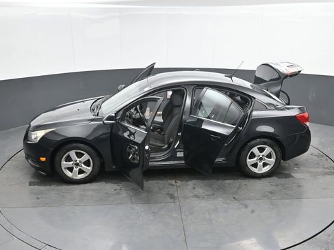Used 2014 Chevrolet Cruze LT image 39