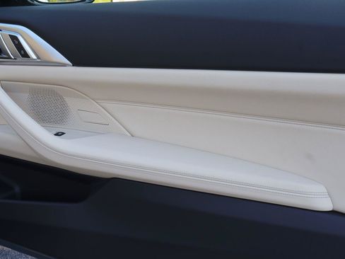Used 2025 BMW M440i Coupe w/ Parking Assistance Package RWD image 13