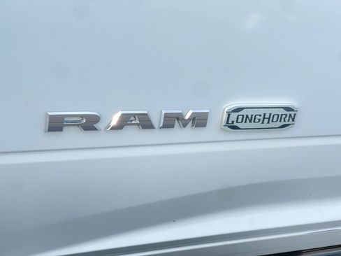 Used 2019 RAM 2500 Limited AWD/4WD image 38