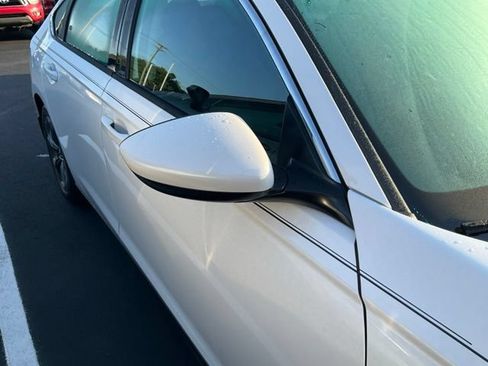 Used 2023 Honda Accord EX image 5
