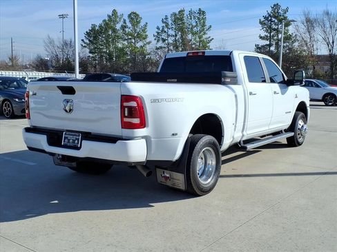 Used 2024 RAM 3500 Laramie w/ Sport Appearance Package image 8