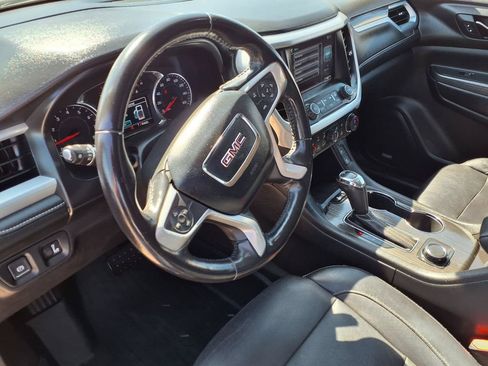 Used 2019 GMC Acadia SLT FWD image 17