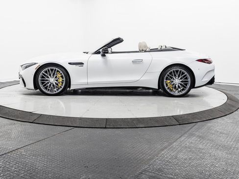 Used 2023 Mercedes-Benz SL 63 AMG 4MATIC image 5
