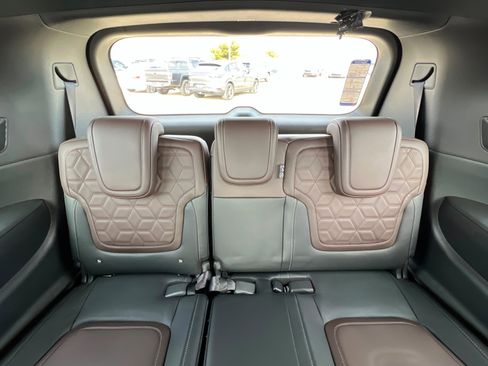 New 2026 Nissan Armada Platinum Reserve image 22