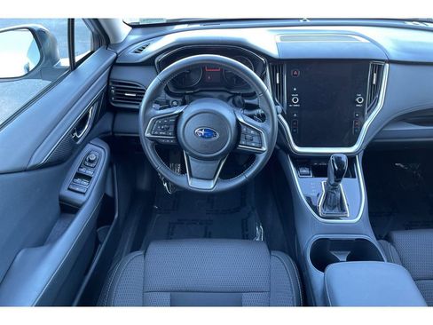 Used 2025 Subaru Outback Premium image 16