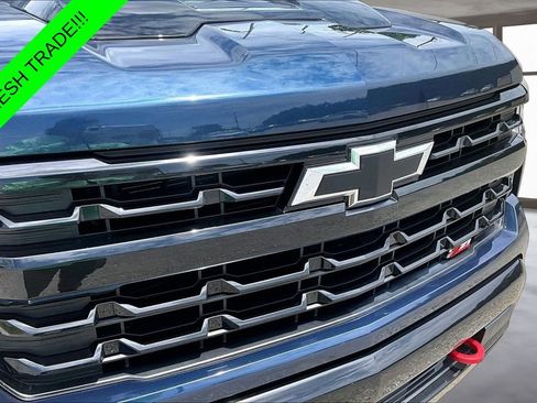 Used 2022 Chevrolet Silverado 1500 LT Trail Boss w/ Convenience Package II AWD/4WD image 31