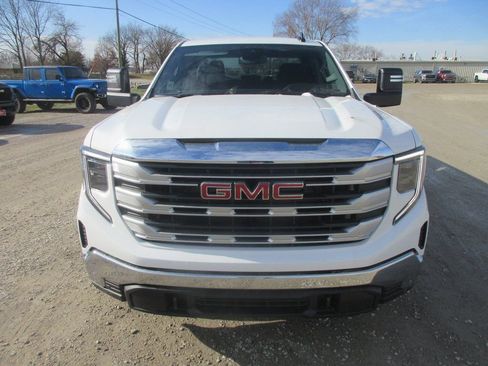 New 2026 GMC Sierra 1500 SLE w/ Max Trailering Package image 11