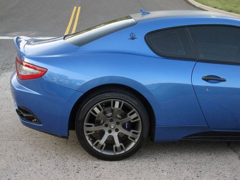 Used 2014 Maserati GranTurismo MC RWD image 11