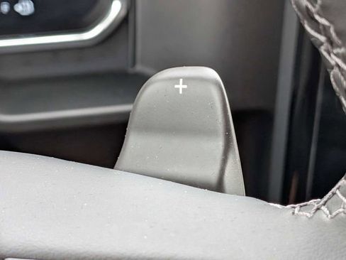 Used 2024 GMC Sierra 1500 Denali w/ Technology Package image 32