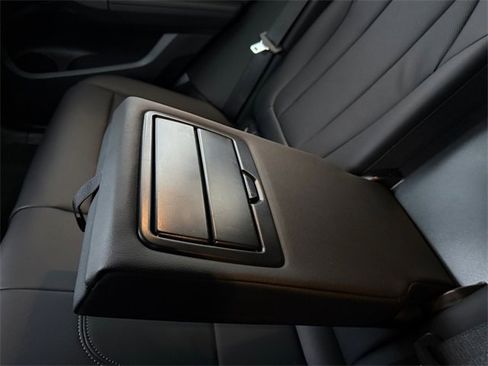 Used 2024 BMW X3 xDrive30i w/ Premium Package image 27