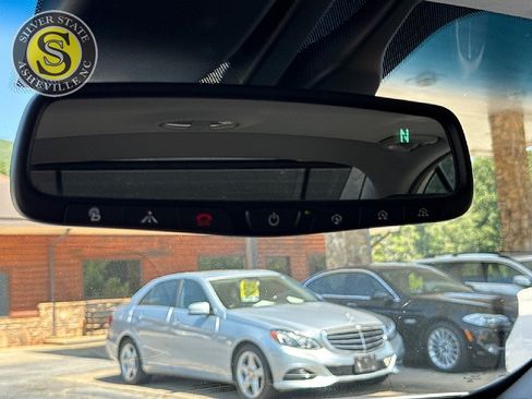Used 2013 Hyundai Genesis 5.0 R-Spec RWD image 23
