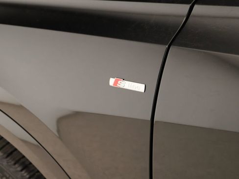 New 2026 Audi Q8 Premium Plus AWD/4WD image 36