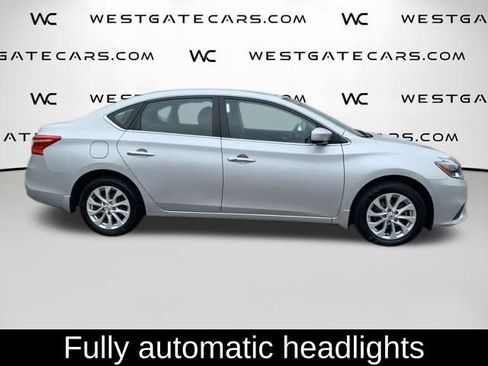 Used 2018 Nissan Sentra SV FWD image 11