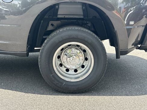 New 2026 RAM 3500 Laramie AWD/4WD image 22