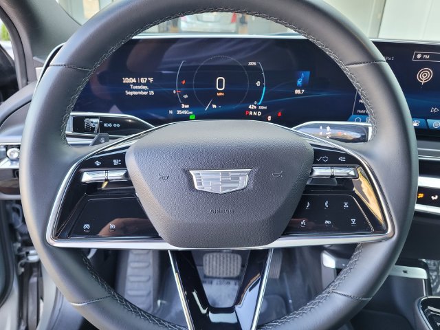 Certified 2024 Cadillac Lyriq Tech RWD image 23