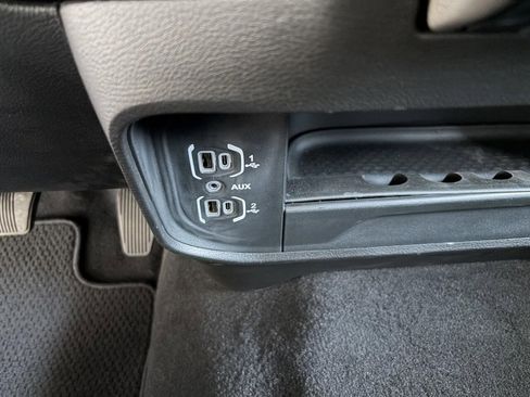 Used 2024 RAM 2500 Laramie AWD/4WD image 20