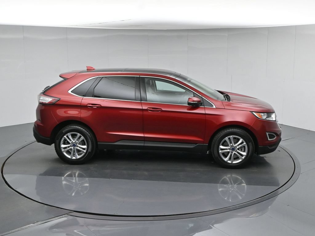 Used 2017 Ford Edge SEL w/ Equipment Group 201A AWD/4WD image 57
