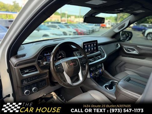 Used 2021 GMC Yukon SLT w/ SLT Luxury Plus Package AWD/4WD image 16