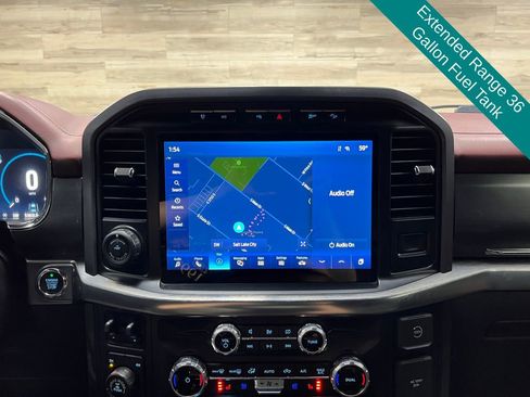 Used 2021 Ford F150 Lariat w/ Max Trailer Tow Package image 14