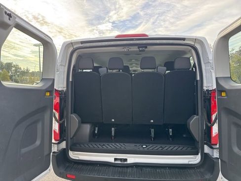Certified 2022 Ford Transit 350 XLT image 15