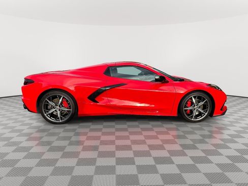 Used 2022 Chevrolet Corvette Stingray Preferred Conv w/ Z51 Performance Package RWD image 8