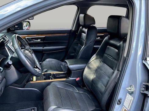 Used 2020 Honda CR-V Touring image 8