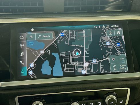 Used 2023 Audi Q3 2.0T Premium Plus w/ Premium Plus Package image 2