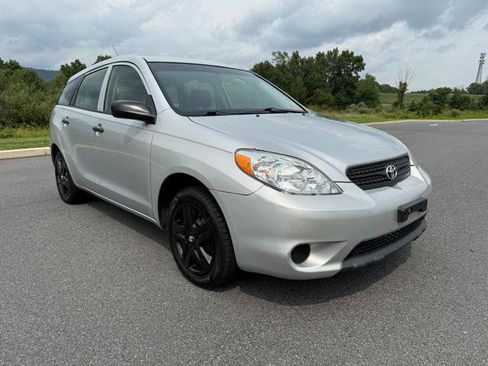 Used 2007 Toyota Matrix w/ PWR Pkg FWD image 3