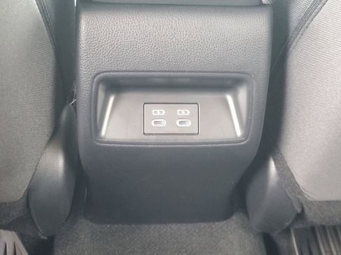Used 2024 Toyota Corolla LE FWD image 12