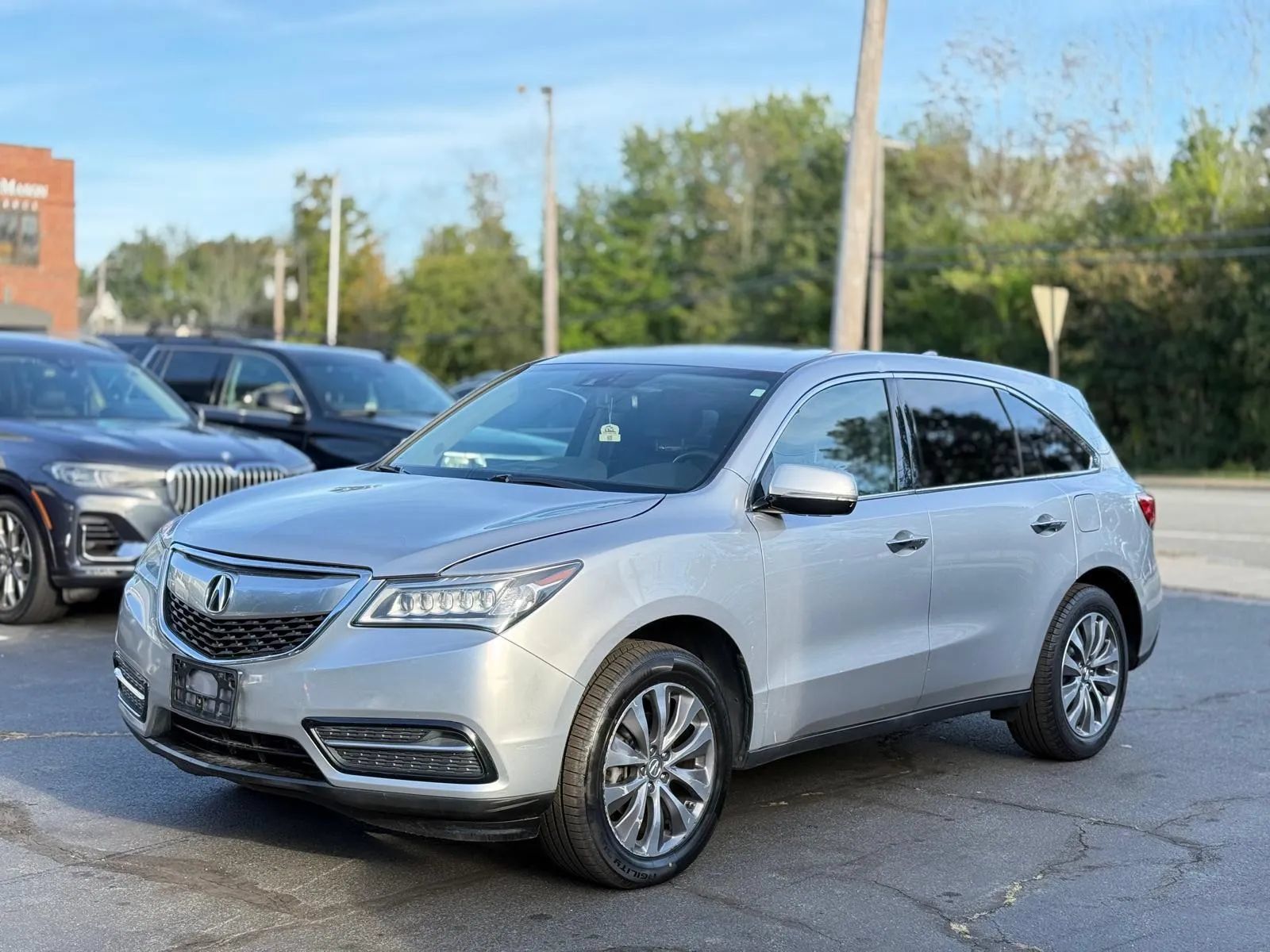 Used 2014 Acura MDX w/ Tech & Entertainment Pkg AWD/4WD image 4