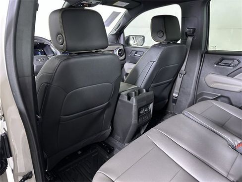 New 2026 Chevrolet Colorado ZR2 w/ Technology Package image 21