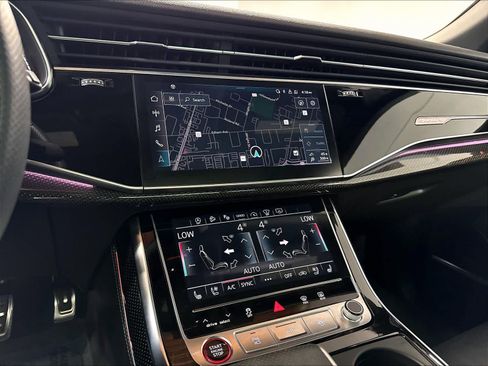 Used 2023 Audi SQ8 Prestige w/ Prestige Package AWD/4WD image 10