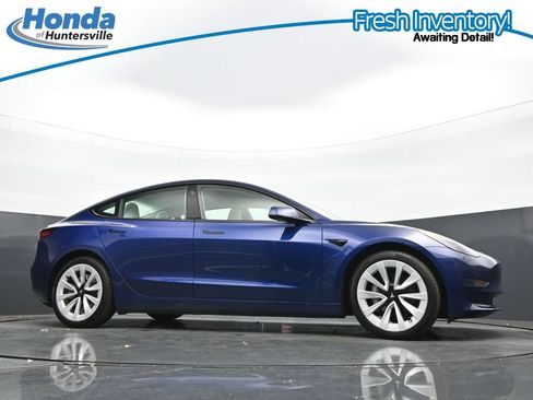 Used 2023 Tesla Model 3 Standard Range RWD image 30