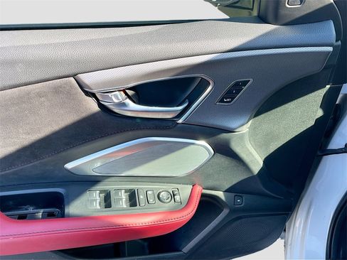Used 2022 Acura RDX A-Spec image 17