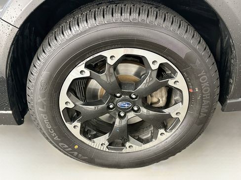 Used 2022 Subaru Crosstrek 2.0i AWD/4WD image 11