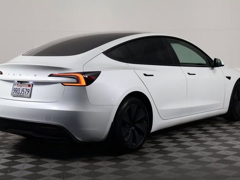 Used 2025 Tesla Model 3 Long Range RWD image 4