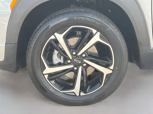 Used 2023 Chevrolet TrailBlazer RS w/ Sun and Liftgate Package image 30