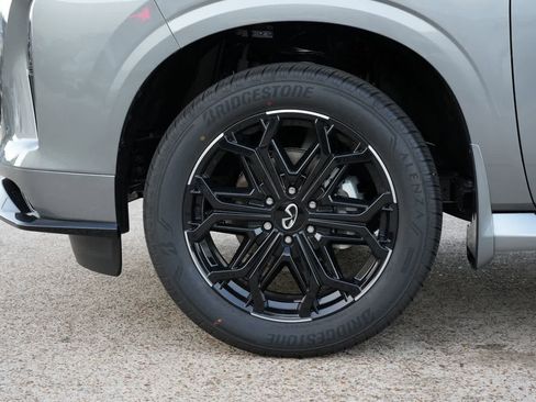 New 2026 INFINITI QX80 SPORT image 27