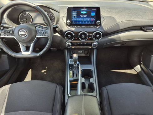Used 2025 Nissan Sentra SV FWD image 26