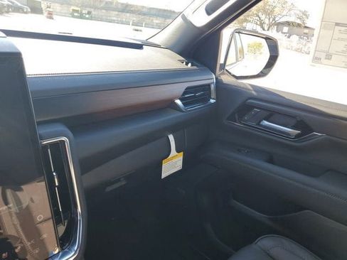 New 2026 GMC Yukon XL Denali w/ Sun & Power Step Package image 25