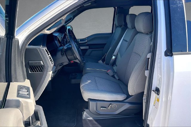 Used 2018 Ford F150 XLT w/ Equipment Group 302A Luxury AWD/4WD image 20