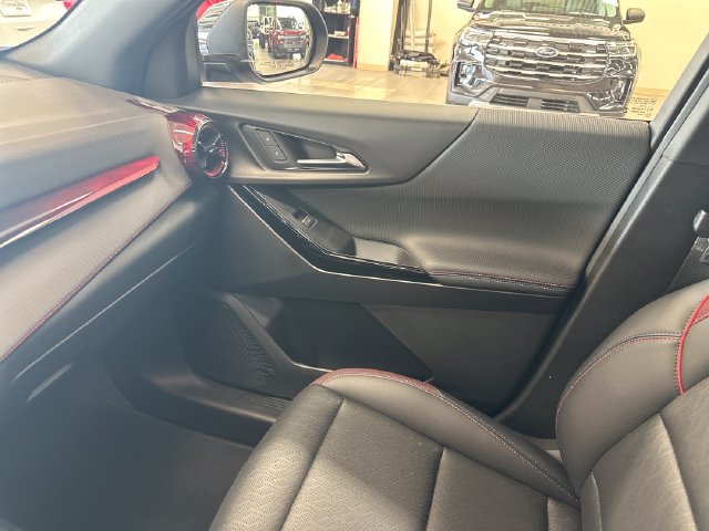 Used 2025 Chevrolet Equinox RS w/ Safety and Technology Package AWD/4WD image 26