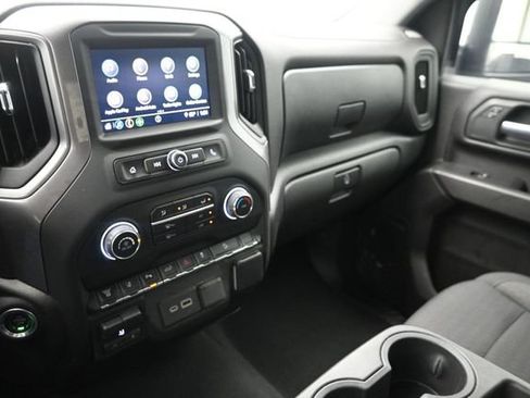 Used 2024 Chevrolet Silverado 2500 Custom w/ Custom Value Package AWD/4WD image 27