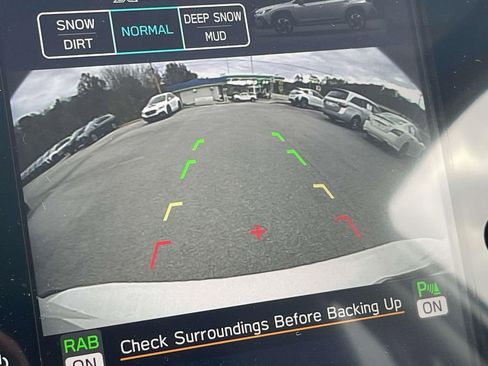 Used 2025 Subaru Crosstrek 2.5i Limited w/ Crosstrek Mirror Package image 34