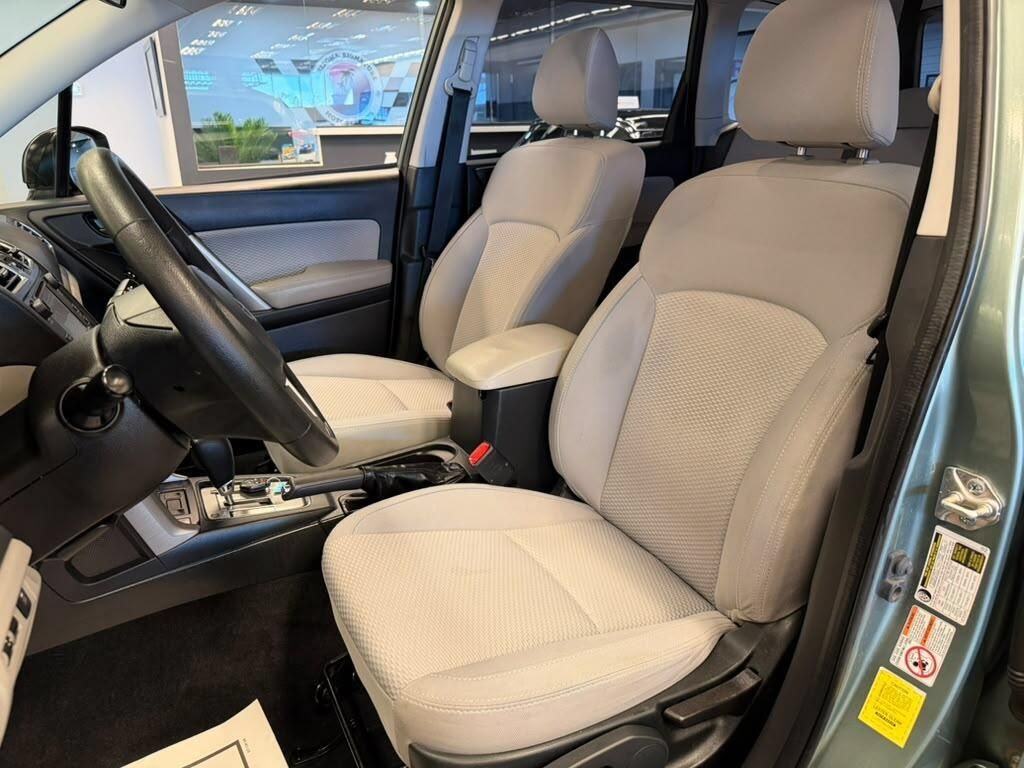 Used 2017 Subaru Forester 2.5i w/ Alloy Wheel Package AWD/4WD image 8