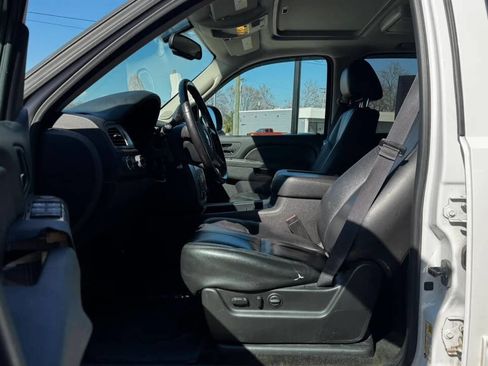 Used 2013 Chevrolet Tahoe LT AWD/4WD image 9
