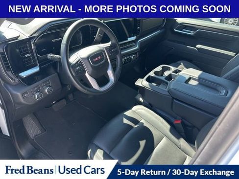 Used 2026 GMC Sierra 1500 SLT AWD/4WD image 16